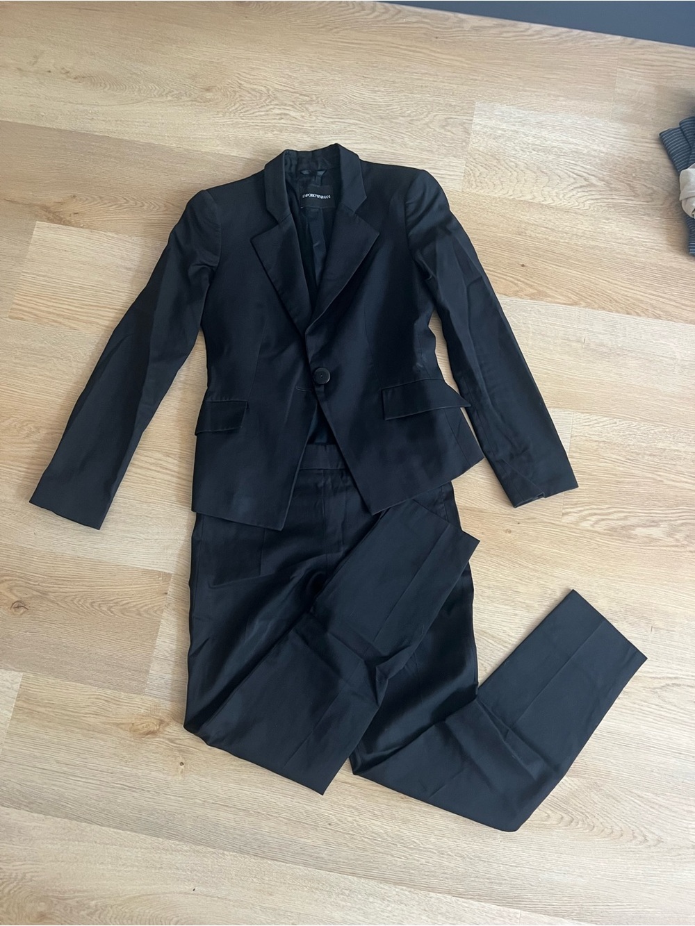 Emporio Armani Black Tailored Women's Blazer and Trousers